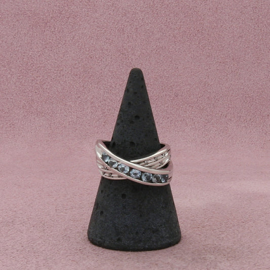 sterling silver diamond accent & blue topaz crossover ring size 7.25