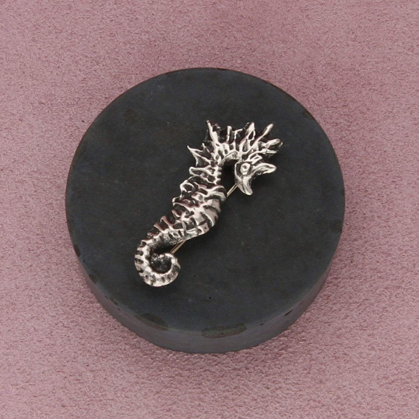 sterling silver vintage seahorse pin brooch