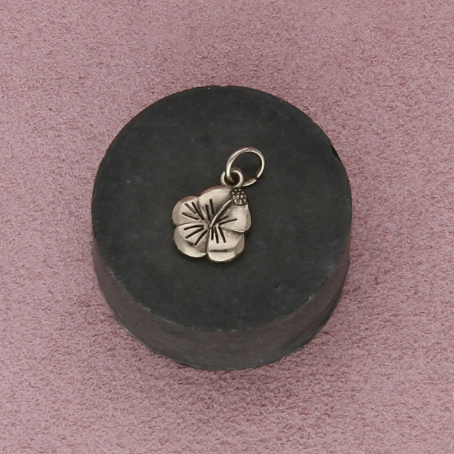 sterling silver vintage 5-pedal hibiscus flower charm pendant