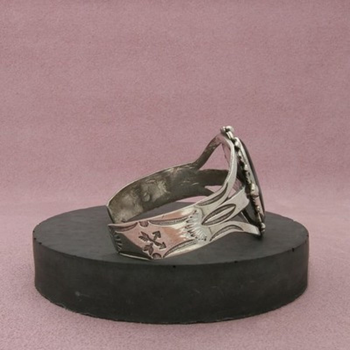 Navajo Sterling Silver Vintage Petrified Wood Arrows Cuff Bracelet Size 6.5in