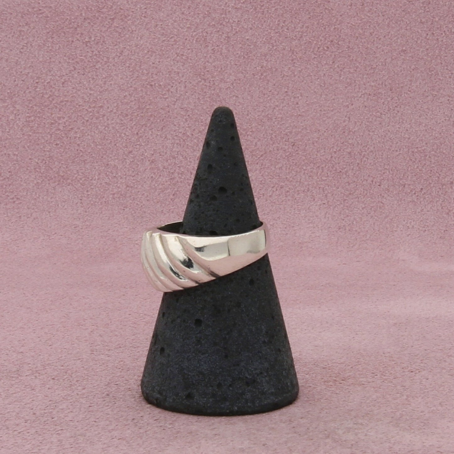 sterling silver vintage ribbed band ring size 6