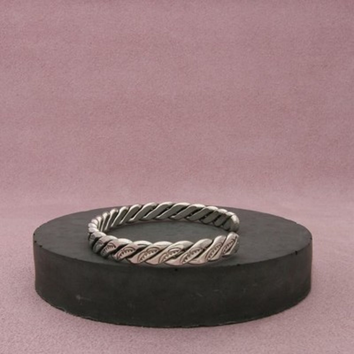 Navajo Sterling Silver Vintage Stamped Twisted Woven Cuff Bracelet Size 6.25in
