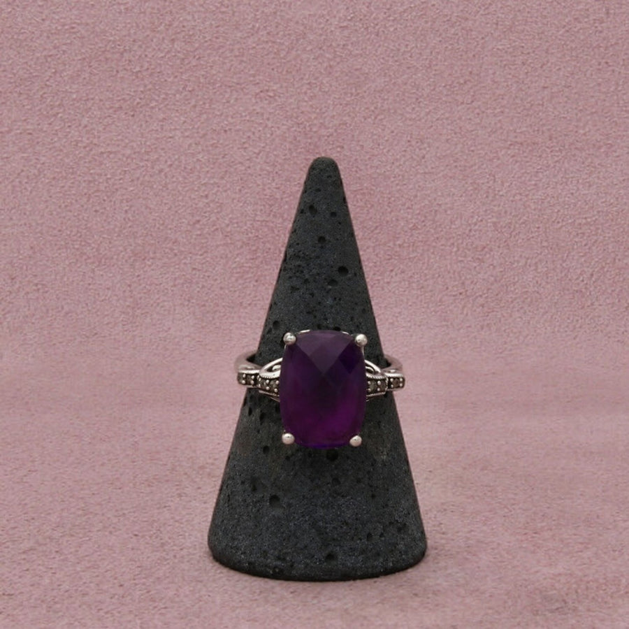 Sterling Silver Faceted Amethyst & Cushion-Cut Diamonds Ring Size 7.25