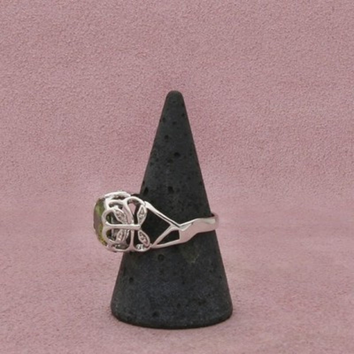 Sterling Silver Oval-Cut Green C Z Butterfly Openwork Ring Size 9.25