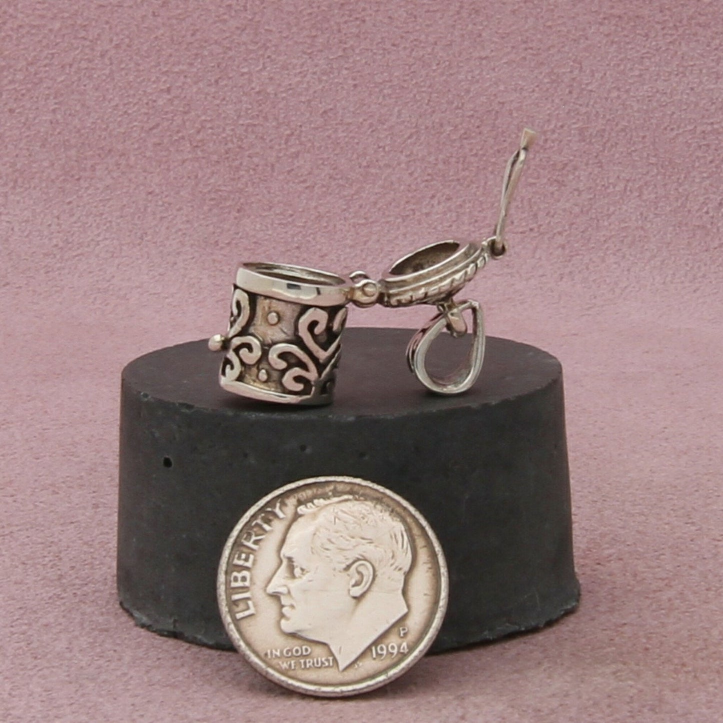 sterling silver vintage scroll prayer locket (opens) pendant