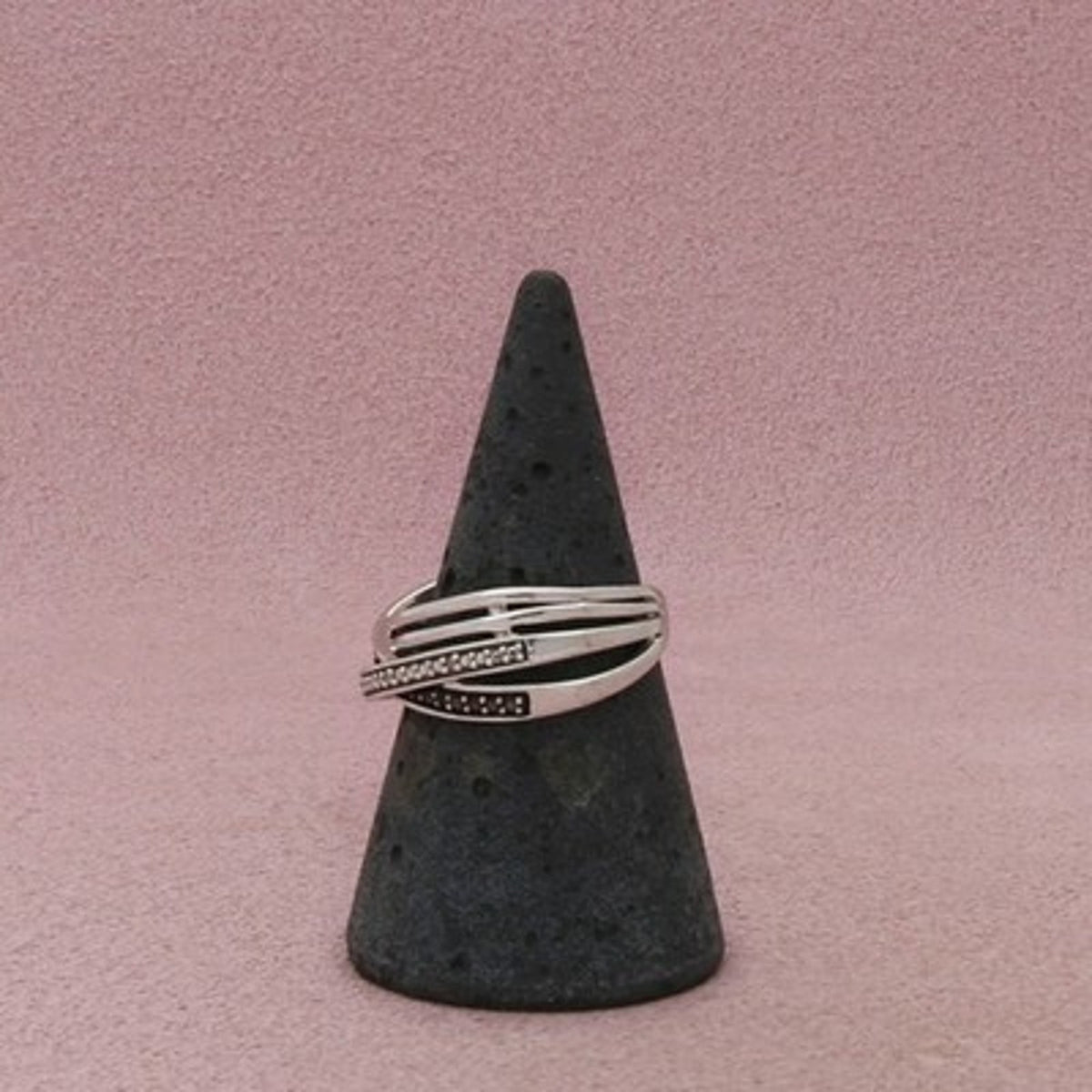 Kay Jewelers Sterling Silver Black & Clear Diamond Crossover Ring Size 7
