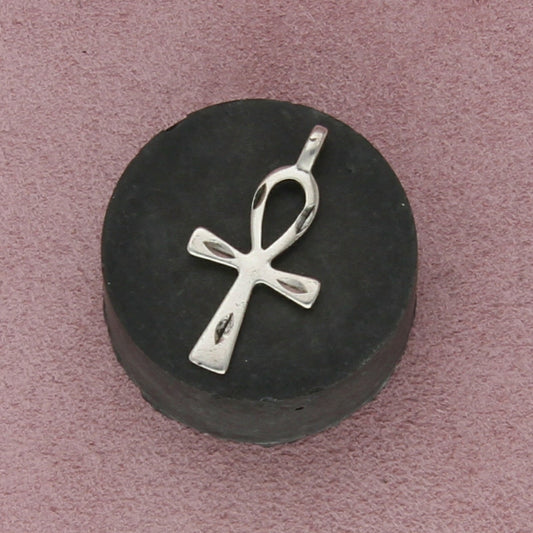 sterling silver vintage ankh cross pendant