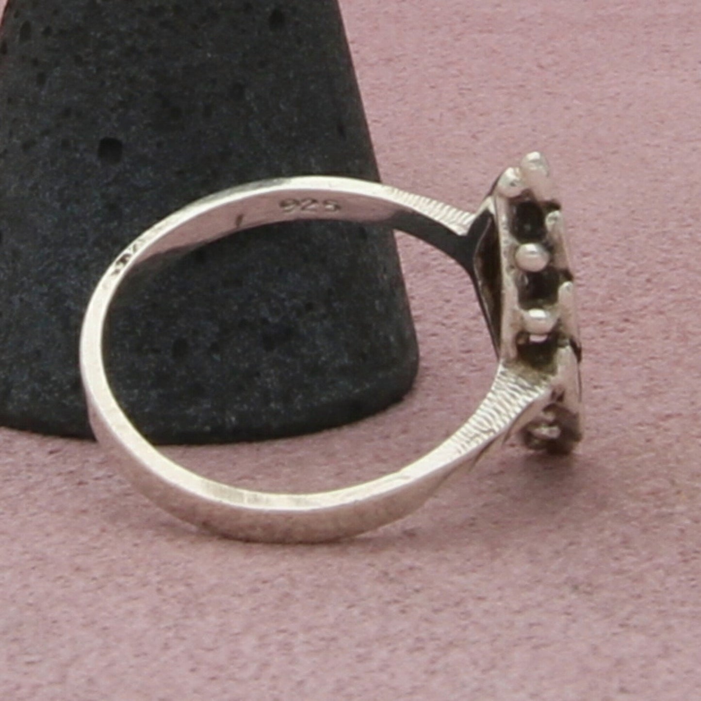 sterling silver elongated diamond-cut ring size 10