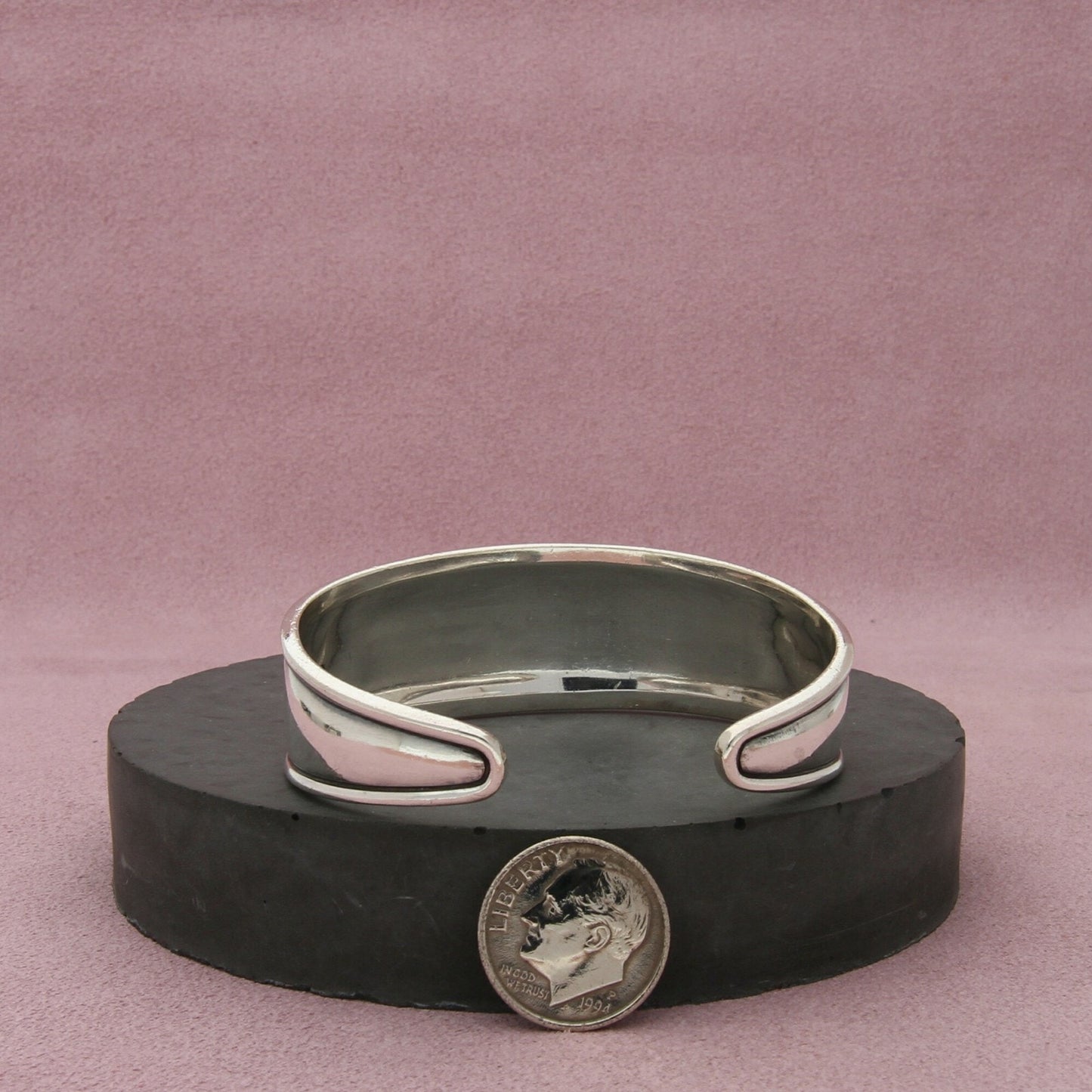 james avery sterling silver retired wide cuff bracelet size 6in