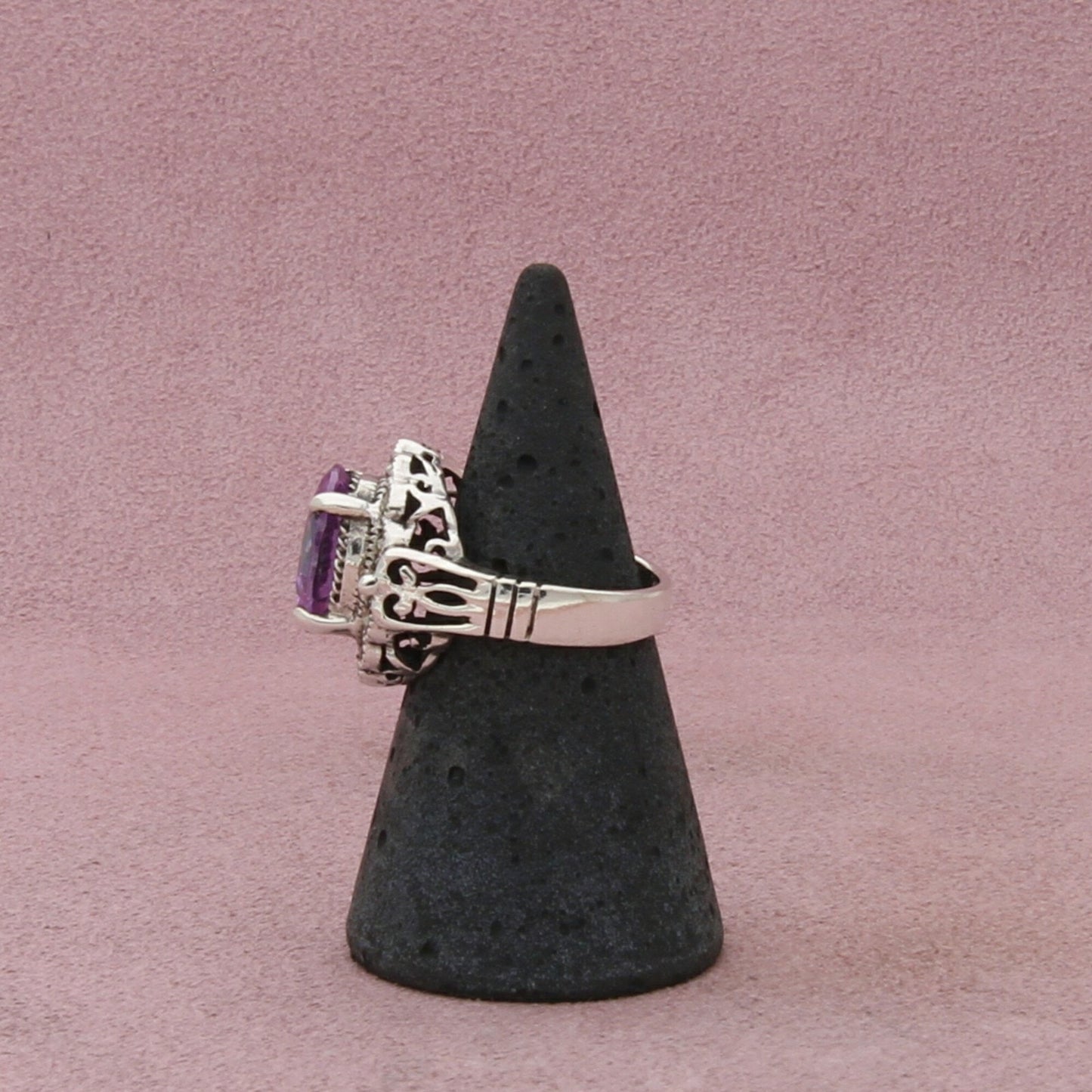 sterling silver marcasite studded purple cz ring size 5.75