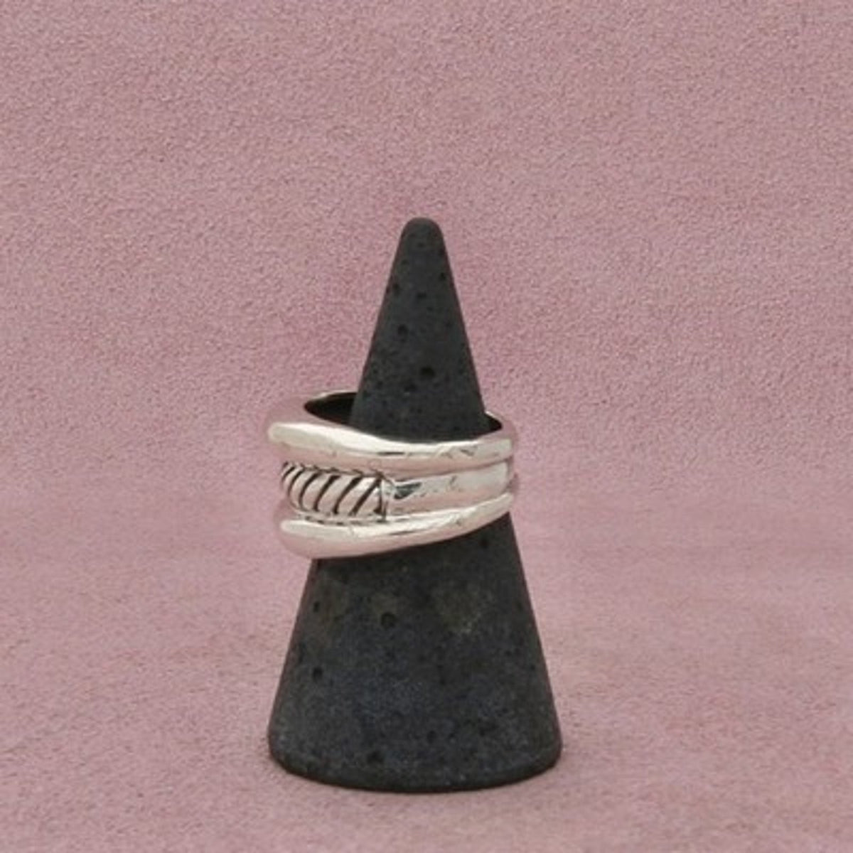 Sterling Silver Vintage Braided Raised Edge Band Ring Size 7