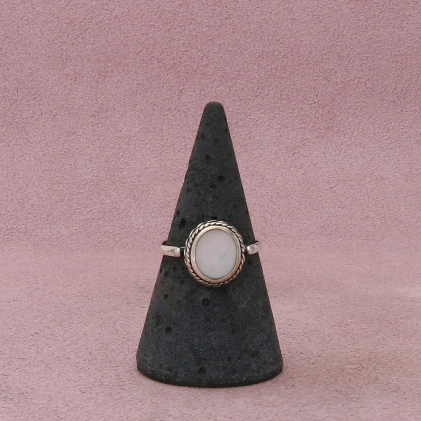 sterling silver braided mother of pearl ring size 7