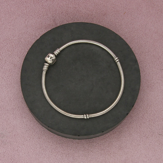 pandora sterling silver barrel clasp snake chain charm bracelet size 8in