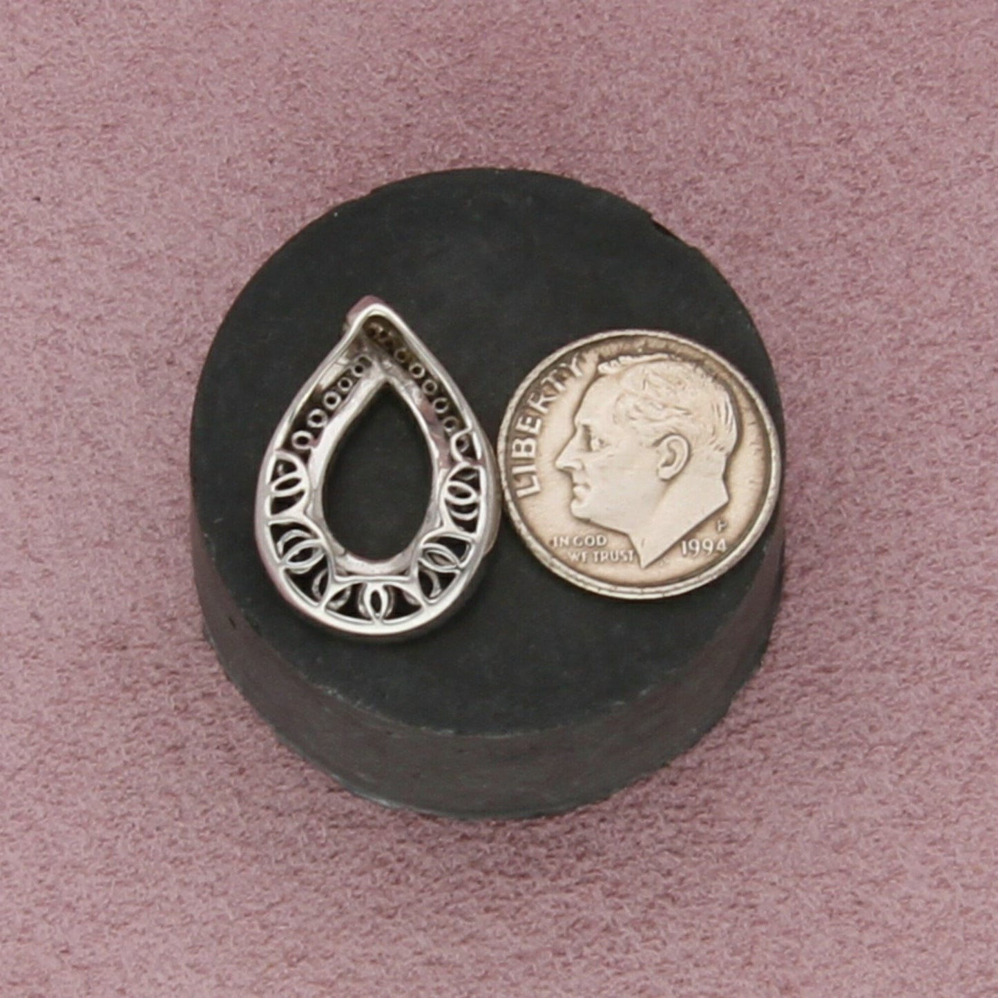 sterling silver blue sapphire drop pendant
