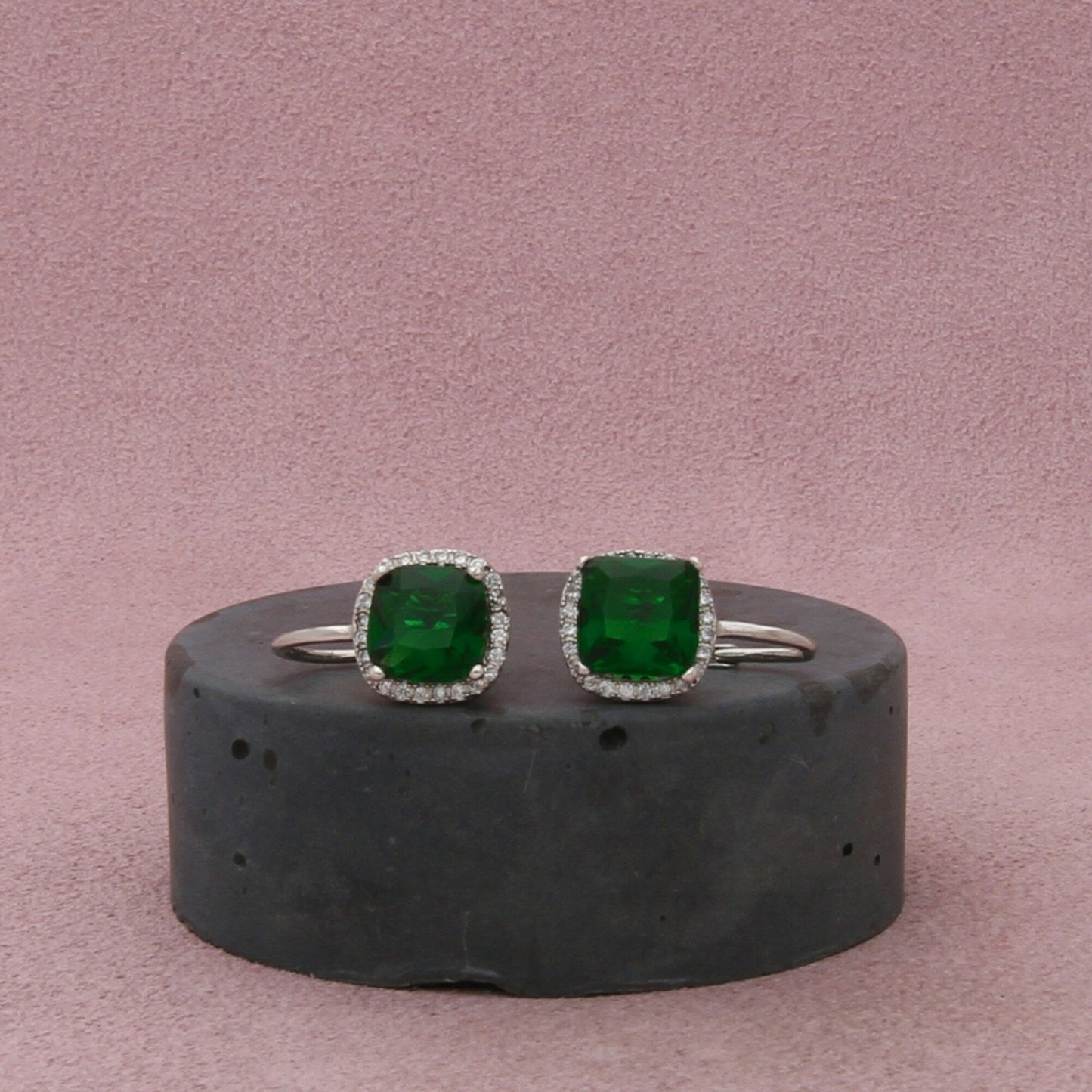 sterling silver green chrome diopside leverback earrings