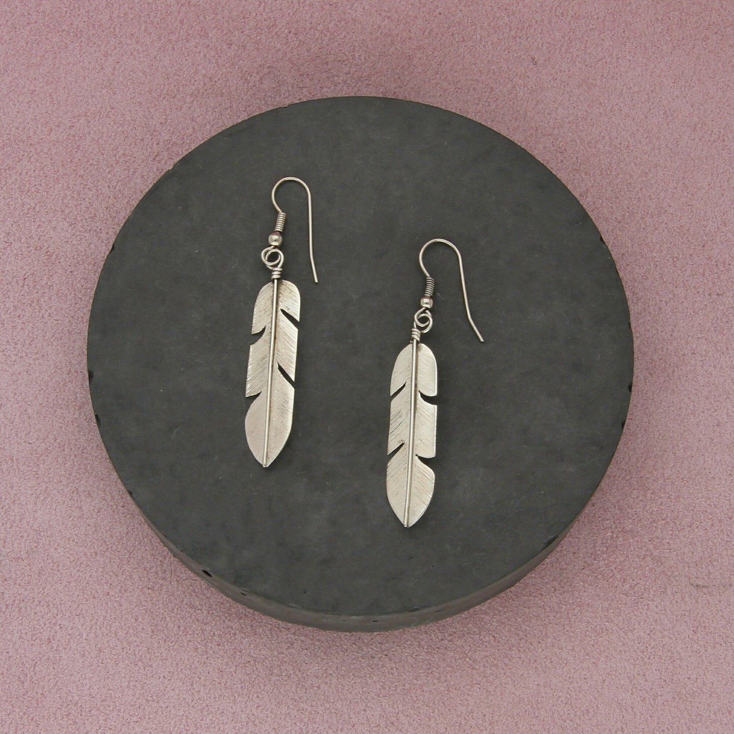 sterling silver vintage southwestern feather dangle earrings