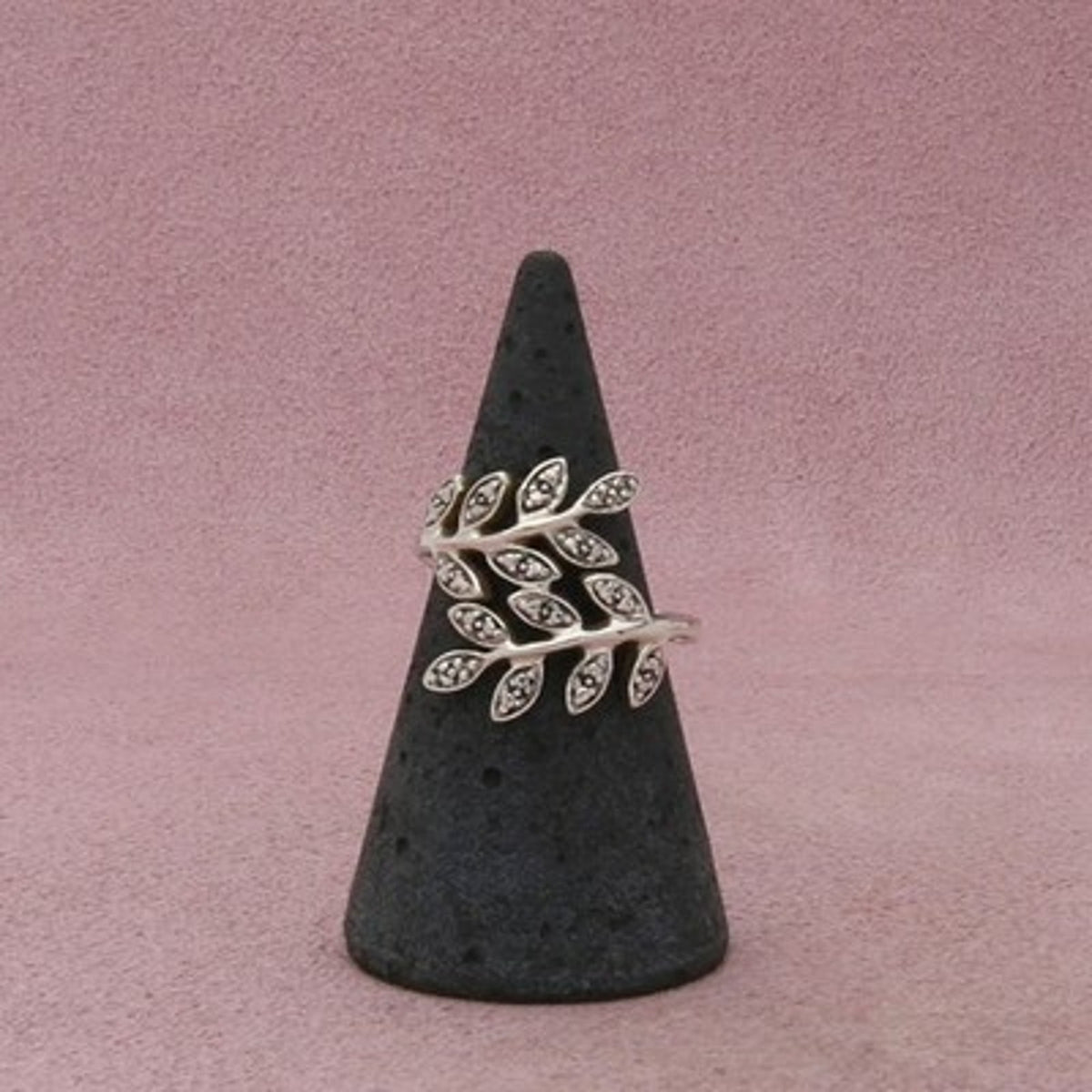 Sterling Silver Olive Branch Wrap Around Ring Size 6