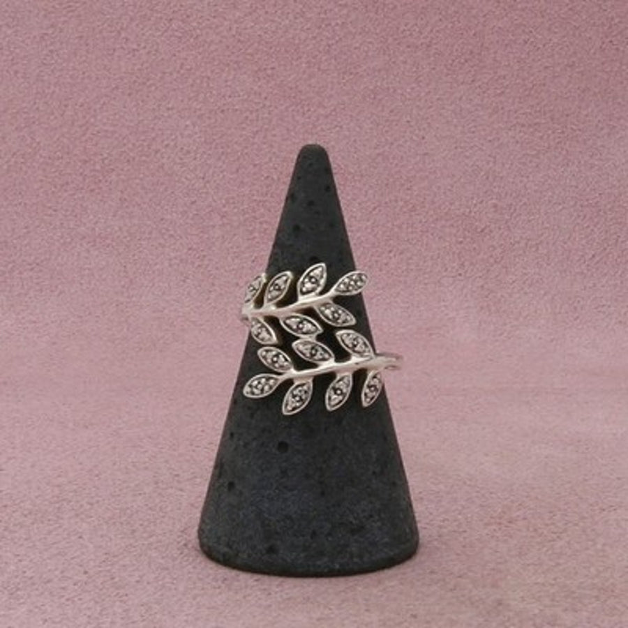 Sterling Silver Olive Branch Wrap Around Ring Size 6