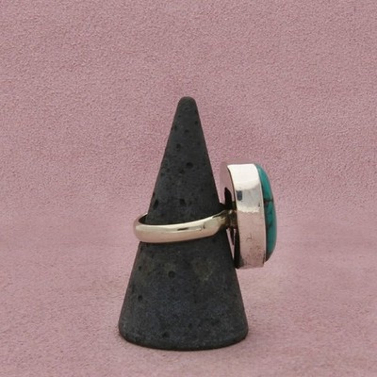 Sterling Silver Bezel-Set Freeform Turquoise Ring Size 7.25
