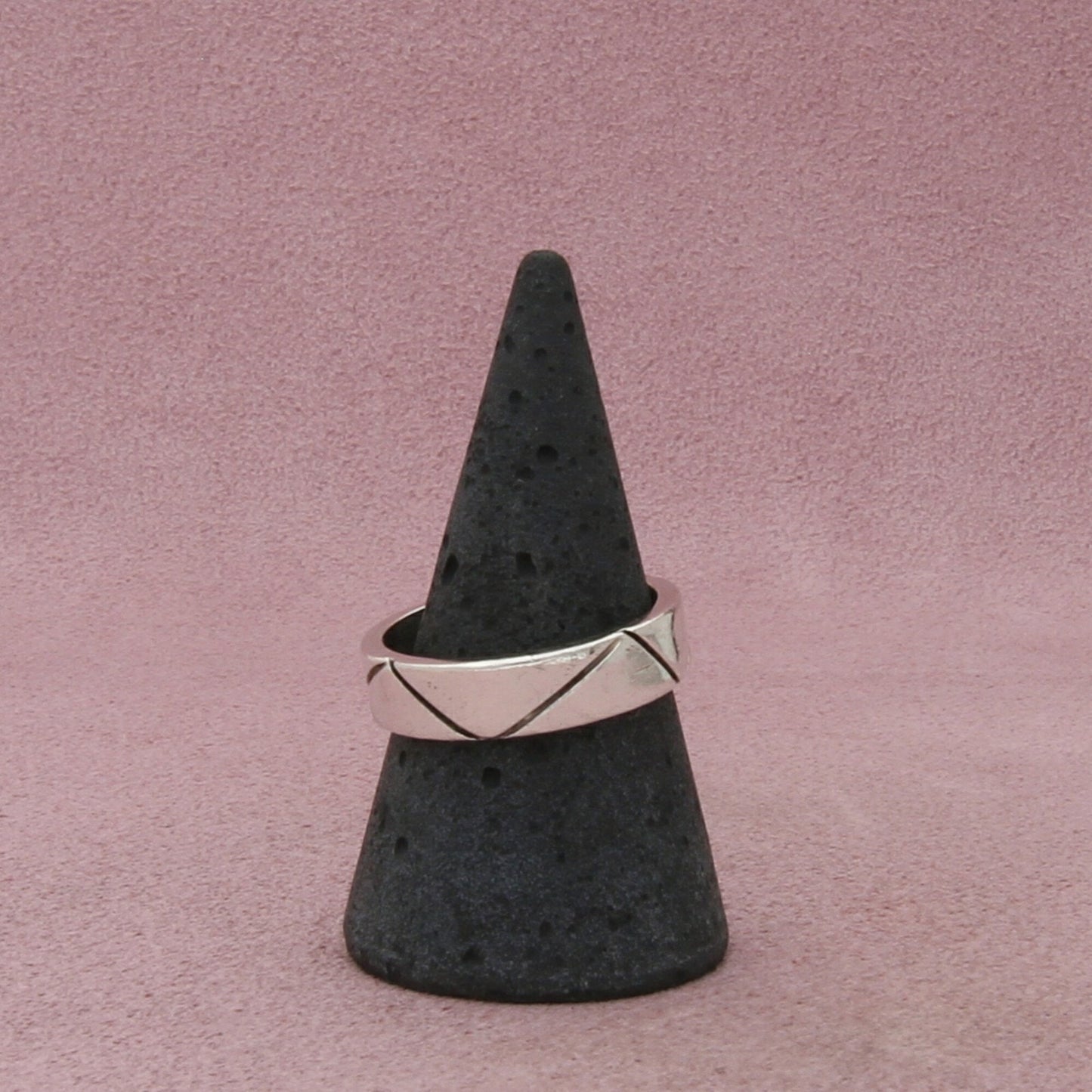 mexico sterling silver 6mm zig zag pattern band ring size 9