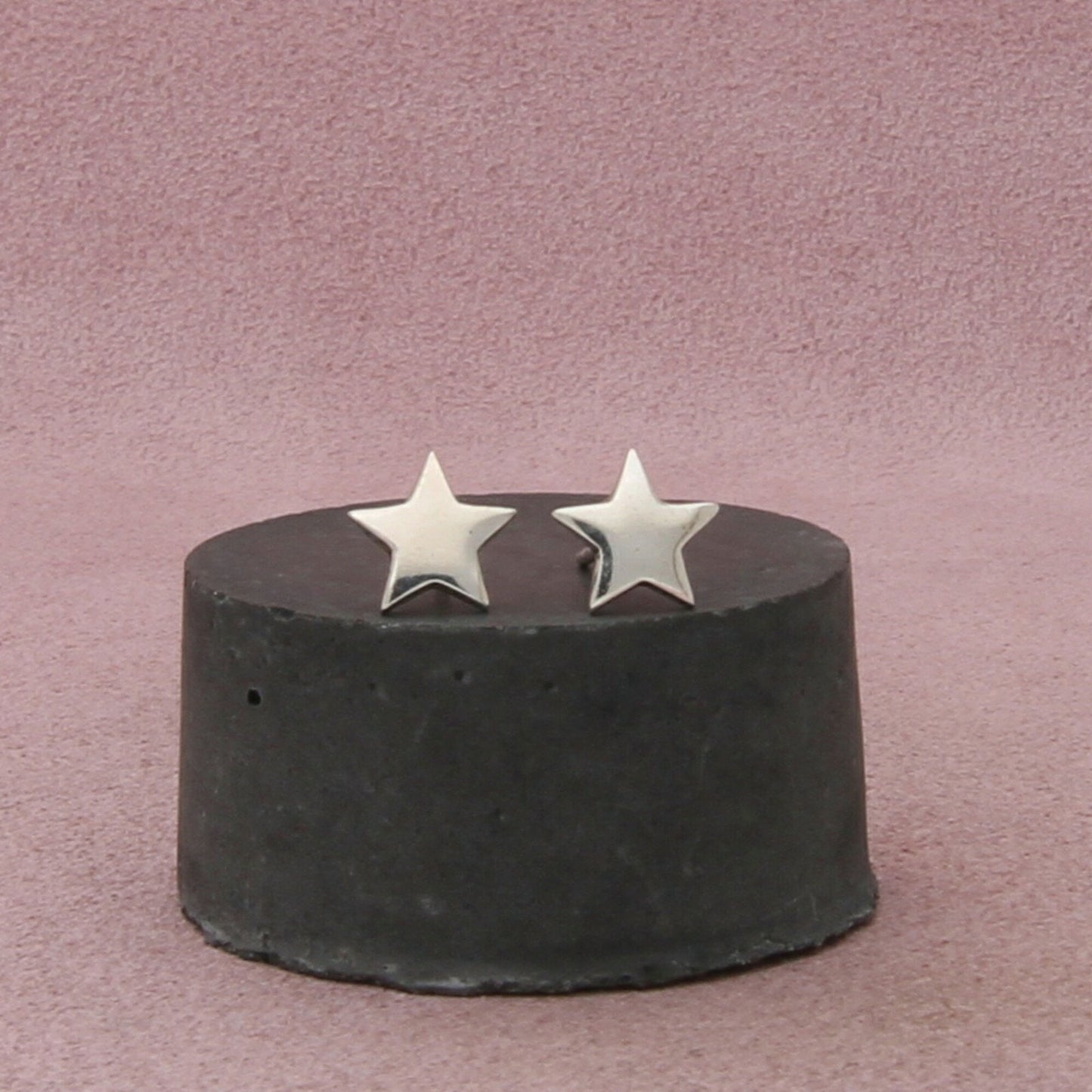 sterling silver dainty star stud earrings