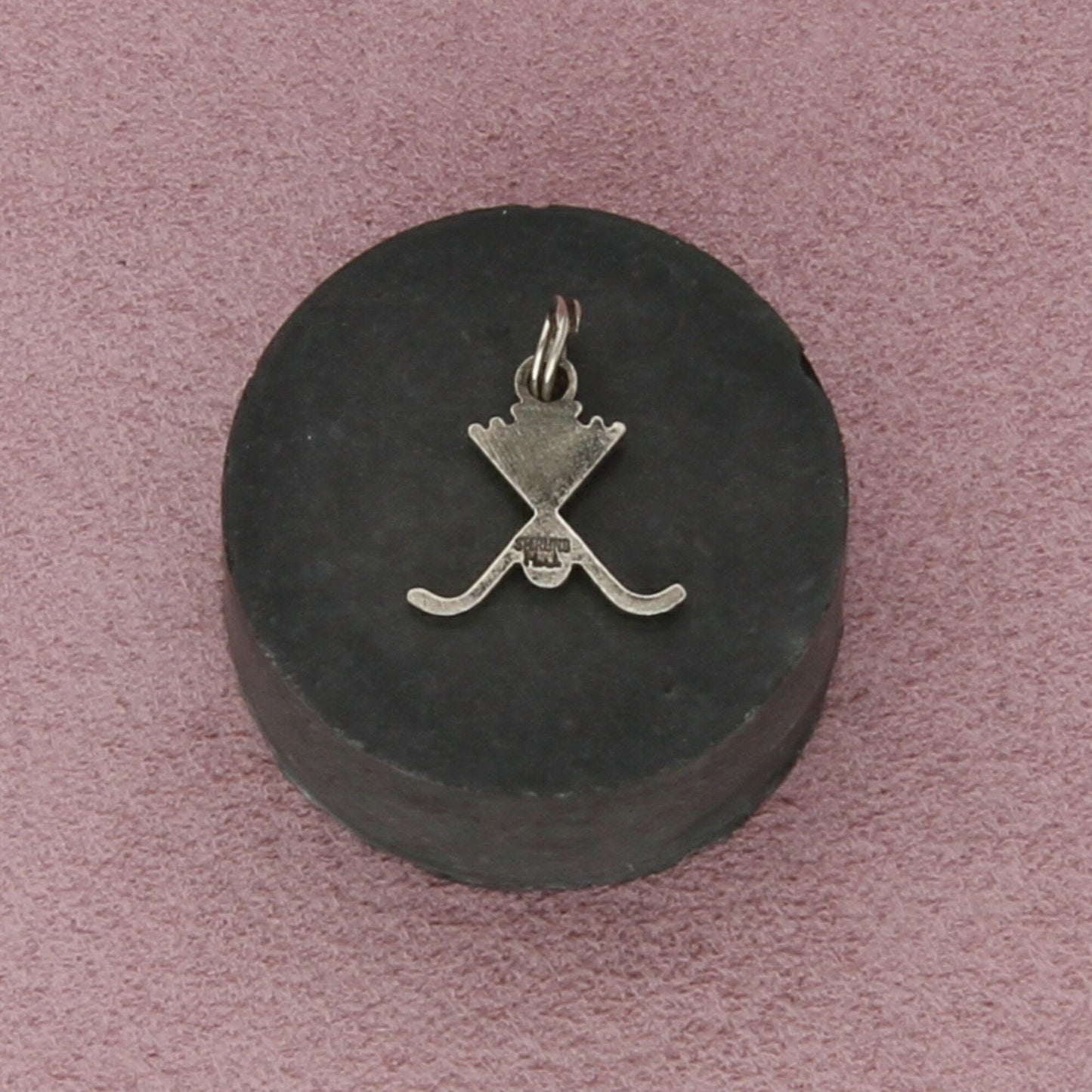 sterling silver vintage hockey sticks & puck charm pendant
