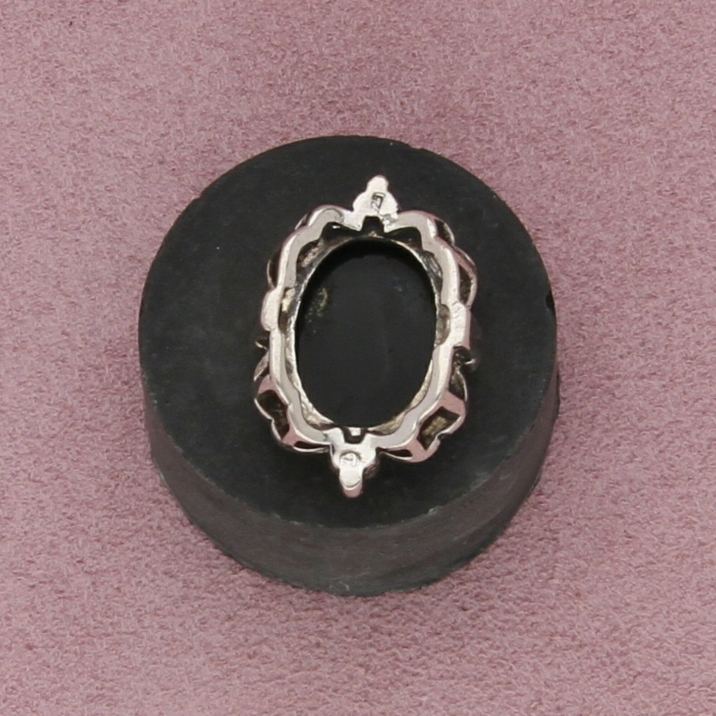 sterling silver marcasite studded cameo silhouette pendant