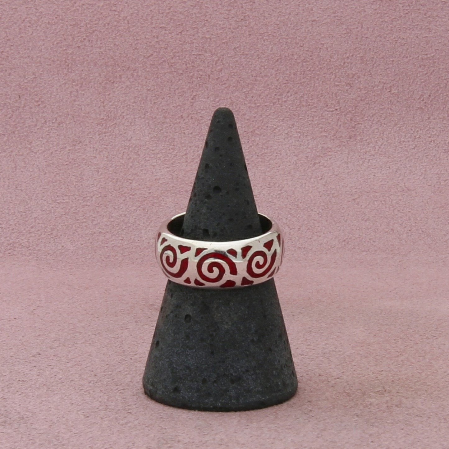 sterling silver red enamel swirls band ring size 7.25