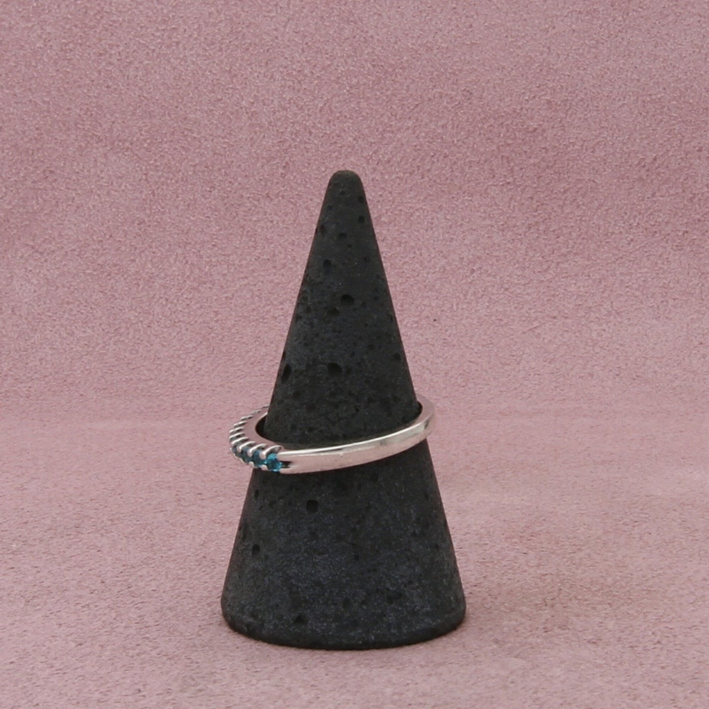 sterling silver blue cz stack band ring size 7.75