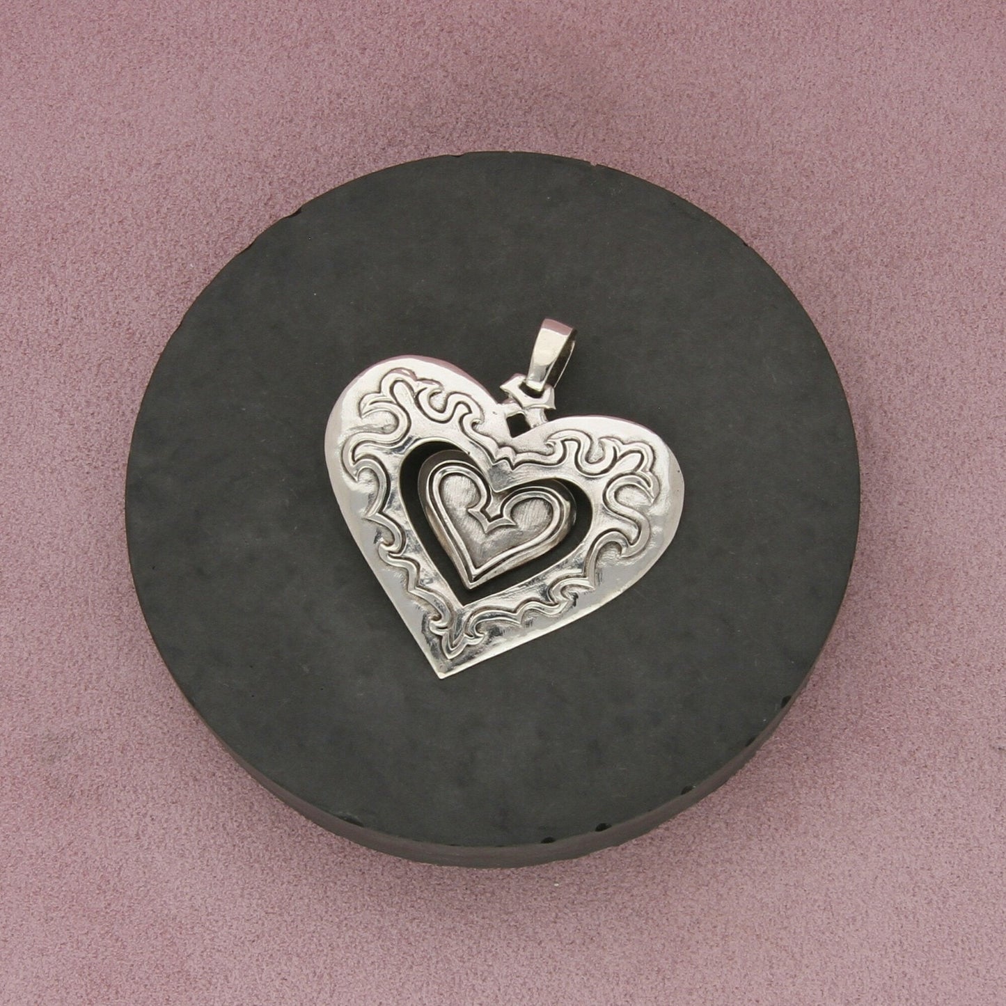 jeep collins sterling silver vintage scroll heart dangle pendant