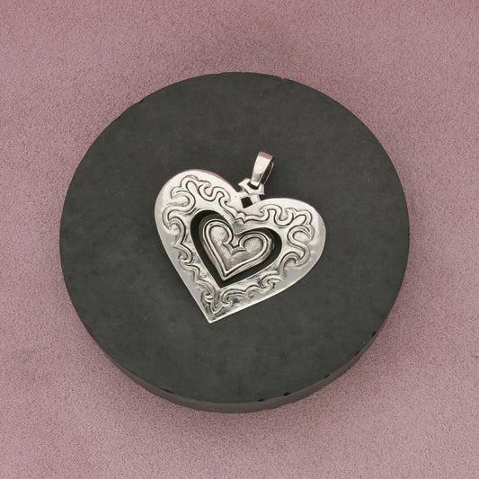 jeep collins sterling silver vintage scroll heart dangle pendant