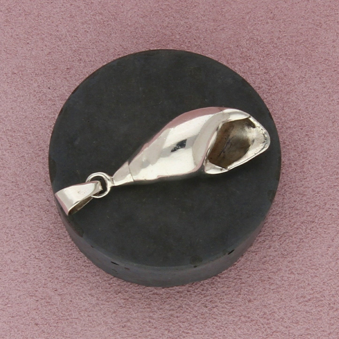 sterling silver vintage sea shell pendant