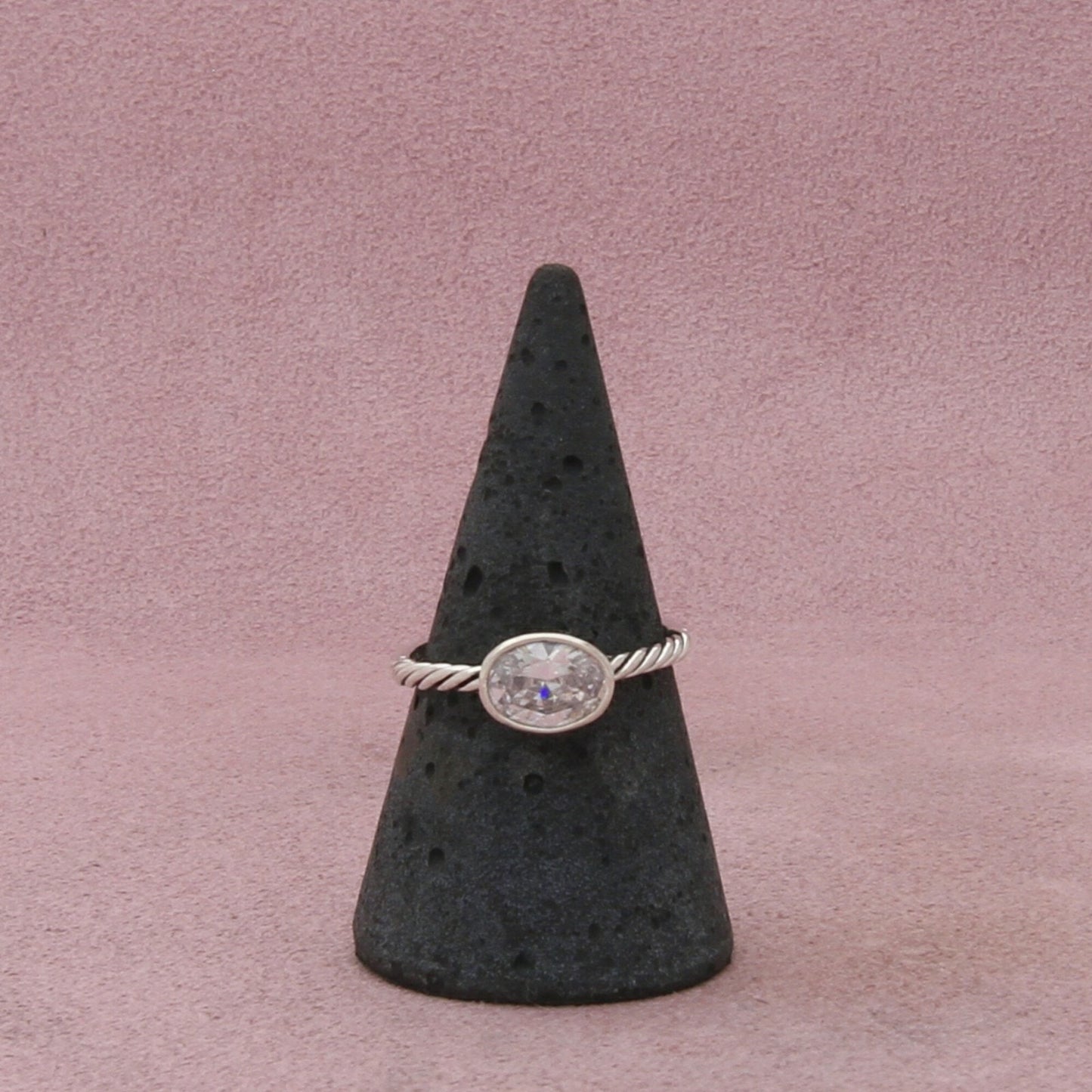 sterling silver oval-cut cz stack ring size 7.75