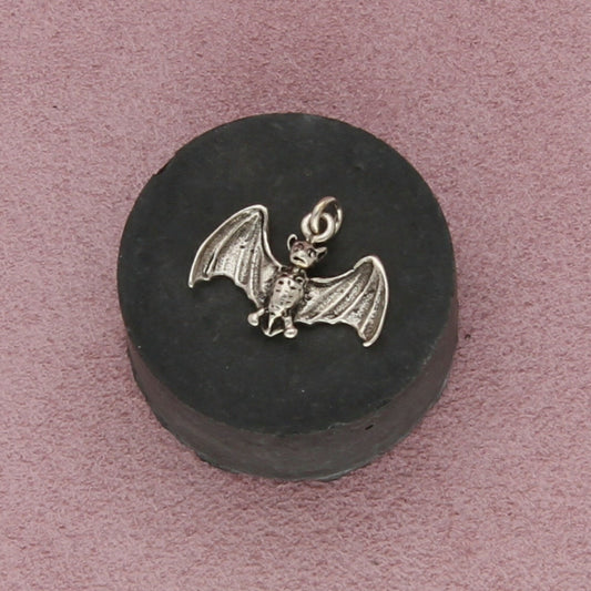 sterling silver vintage flying bat charm pendant