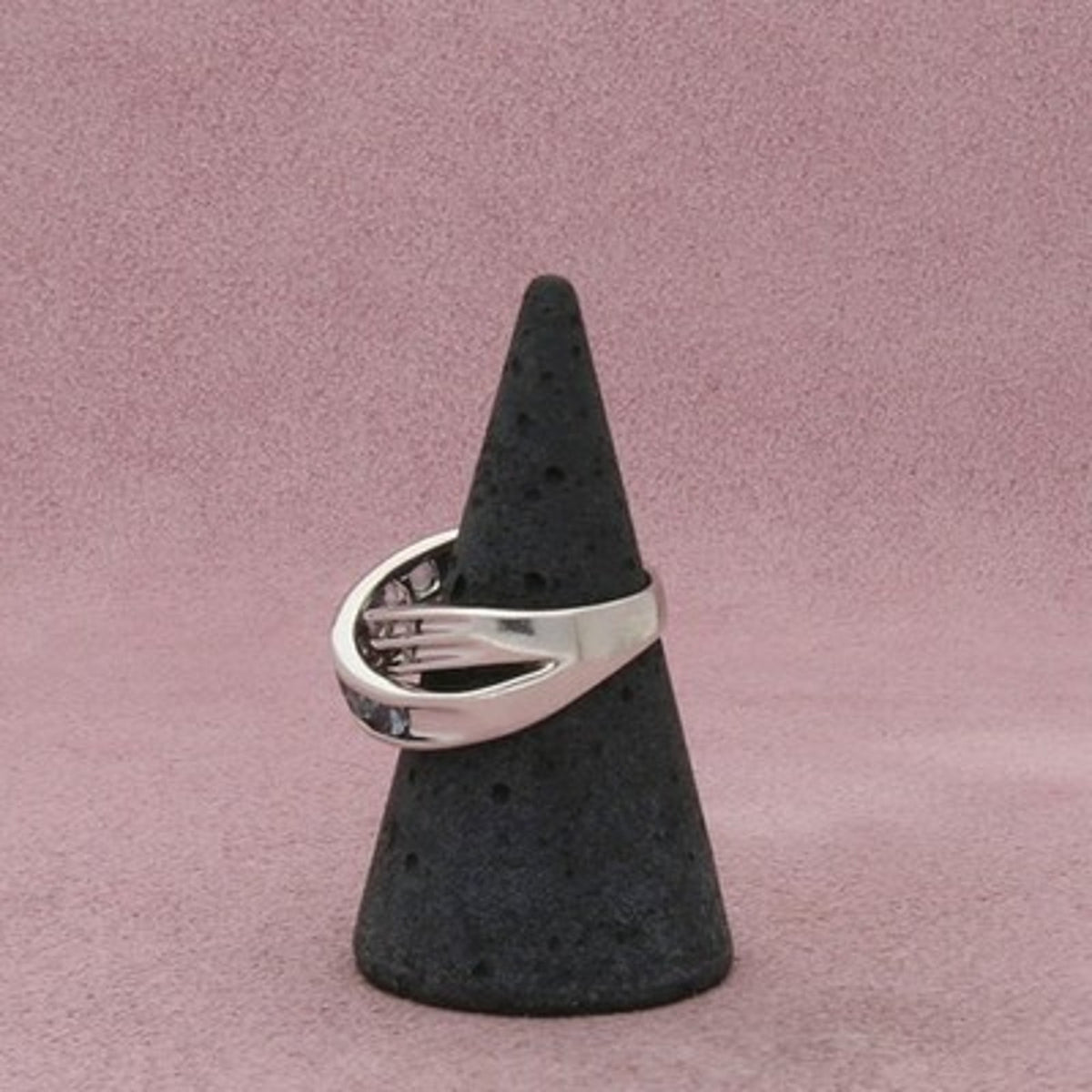 Sterling Silver Diamond Accent & Blue Topaz Crossover Ring Size 7.25
