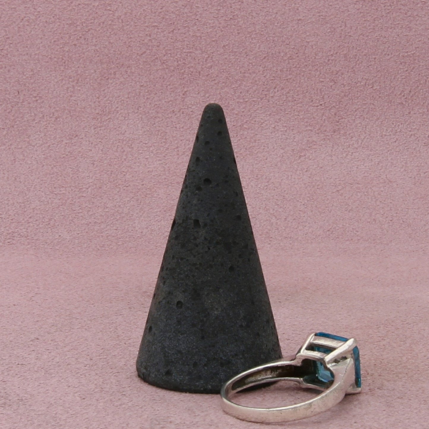 sterling silver blue cz solitaire ring size 7.75