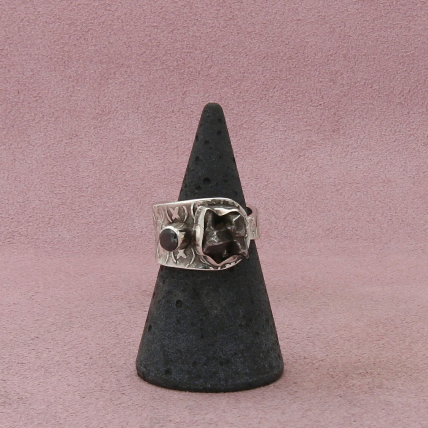 sterling silver vintage artisan crafted pyrite & black cz ring size 6.5