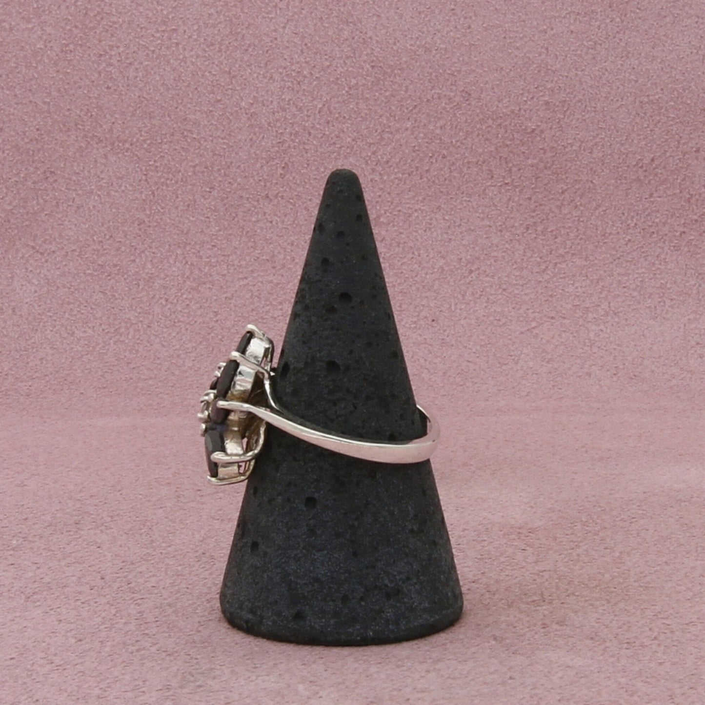 sterling silver marquise-cut black cz cluster ring size 7.75