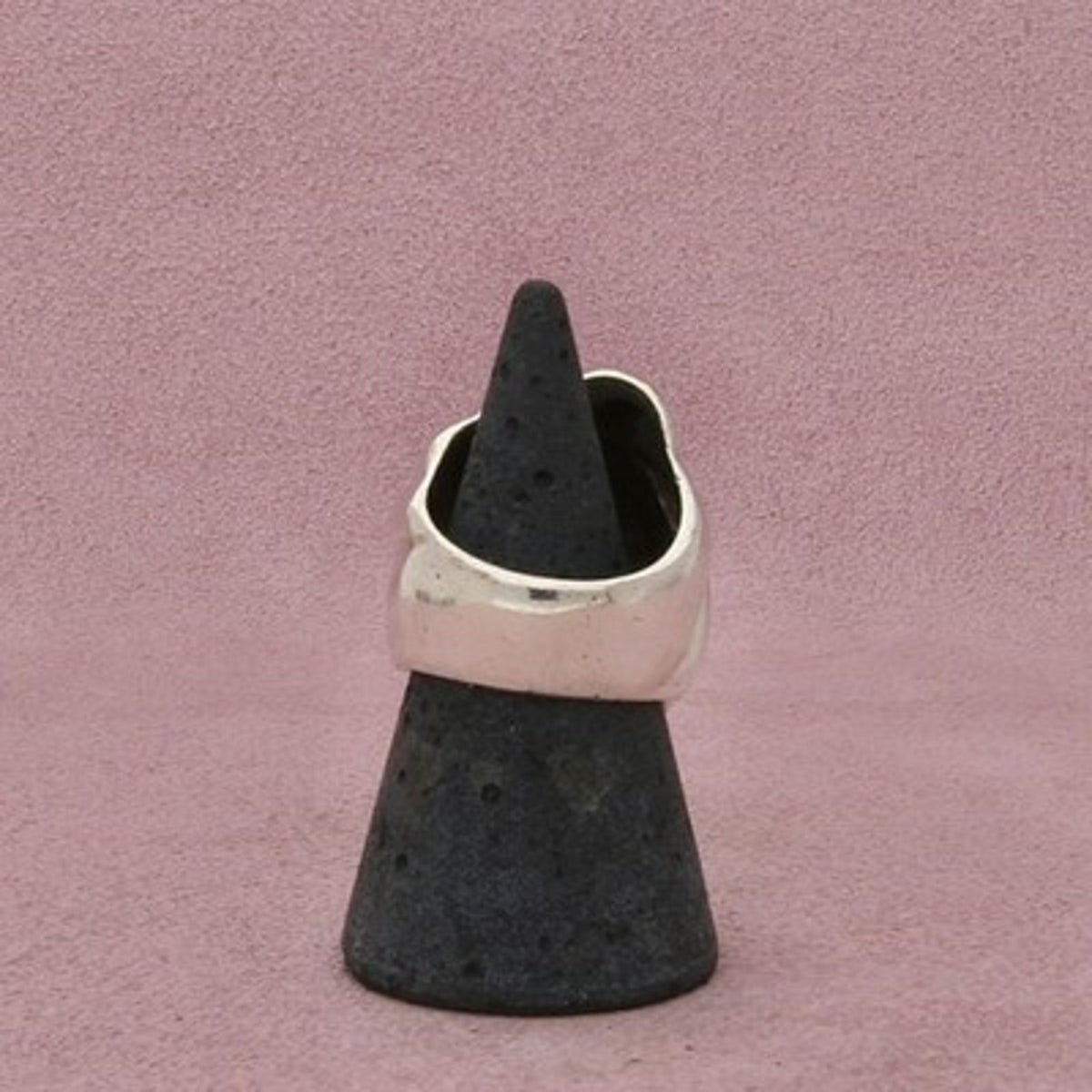 Mexico Sterling Silver Vintage Chunky Sculptural Grooved Band Ring Size 7.75