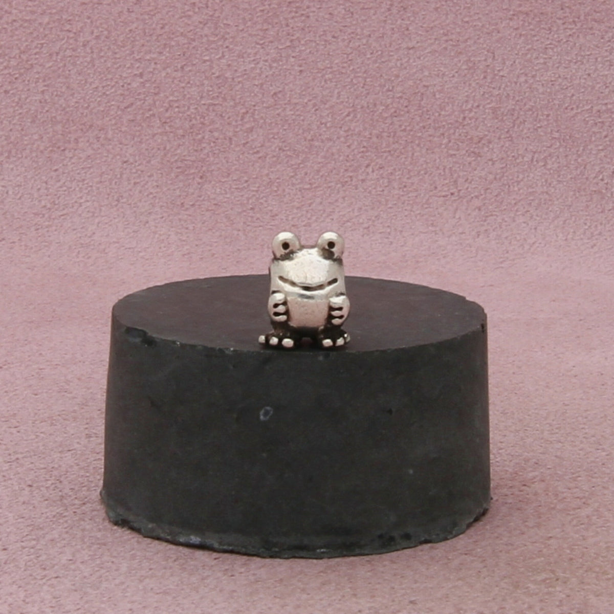 pandora sterling silver authentic frog bead (790247) charm