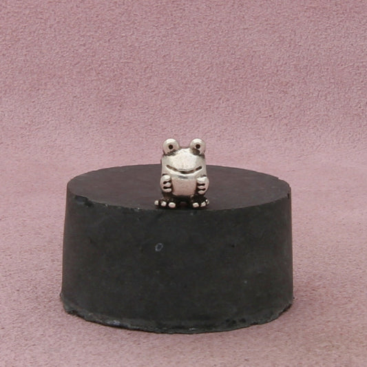 pandora sterling silver authentic frog bead (790247) charm