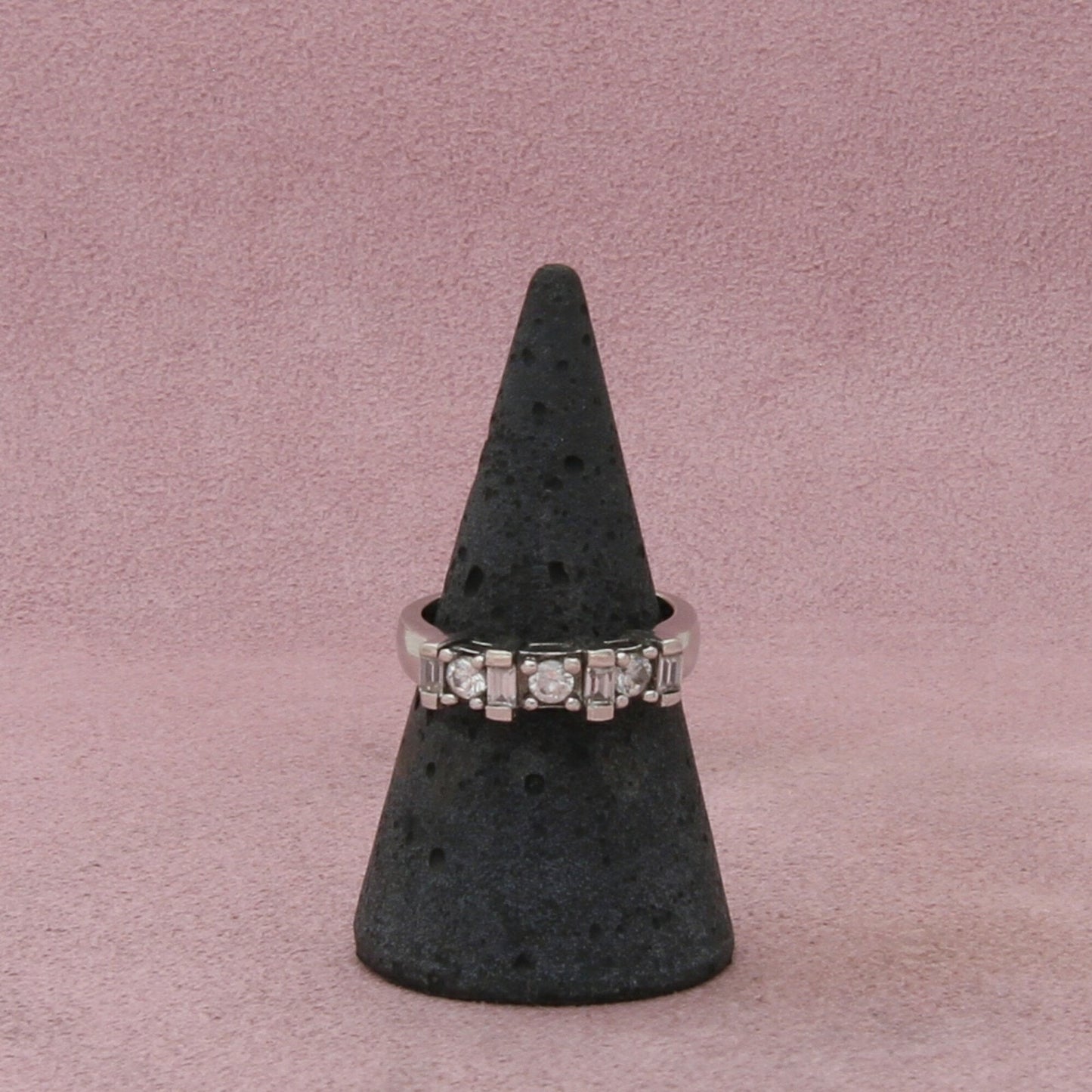 sterling silver baguette cz band ring size 7