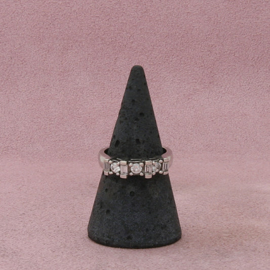 sterling silver baguette cz band ring size 7