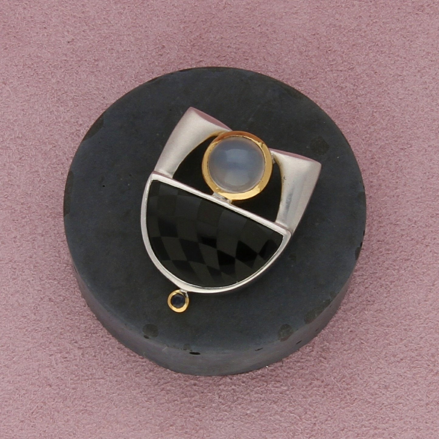 sterling silver & 18k gold quartz checkered onyx & sapphire pendant