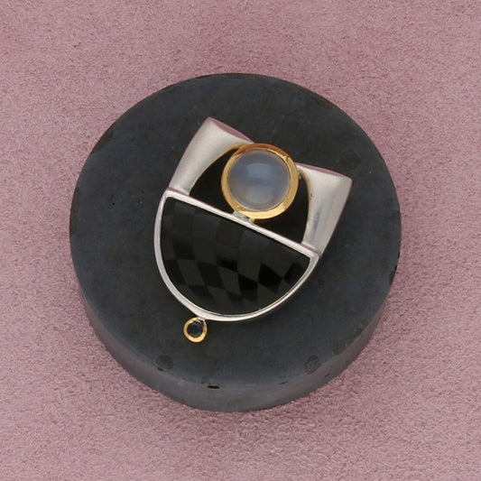sterling silver & 18k gold quartz checkered onyx & sapphire pendant