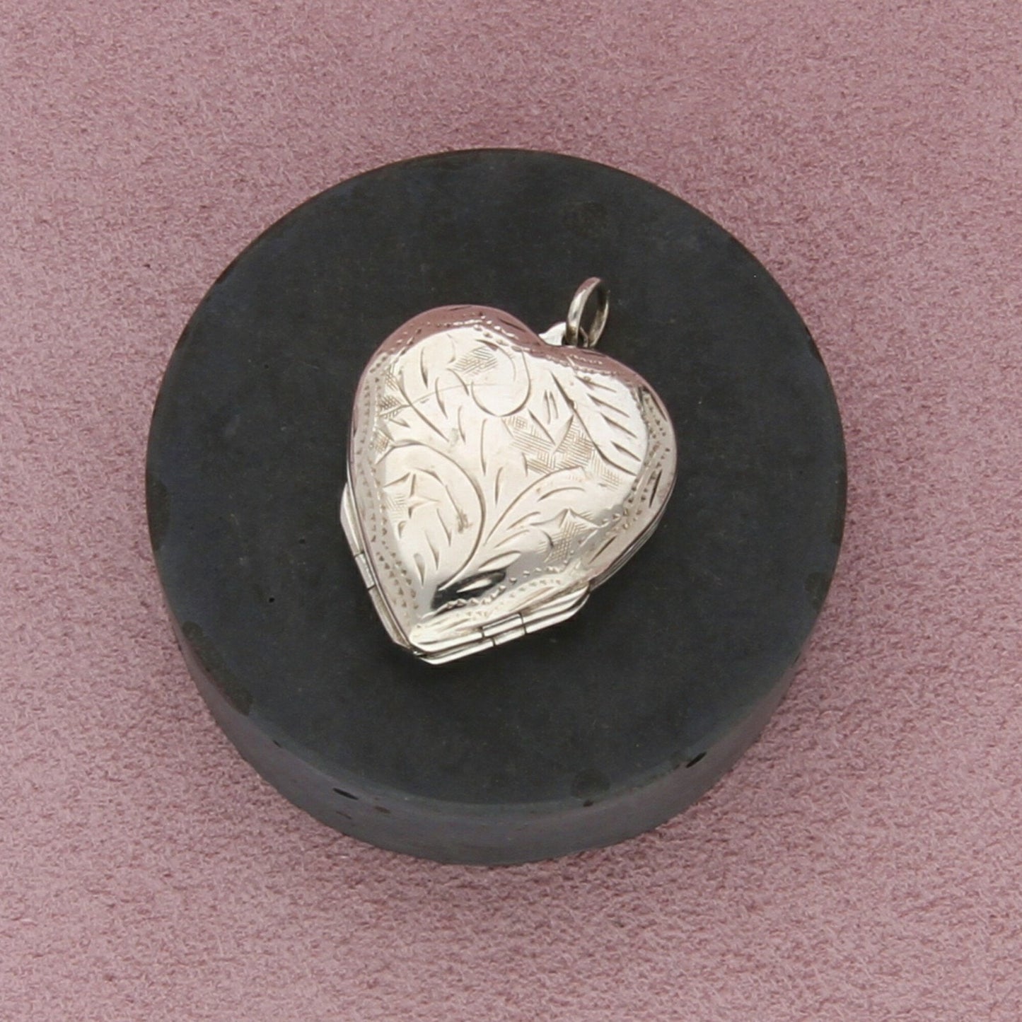sterling silver vintage etched clover heart 4-photo locket (opens) pendant