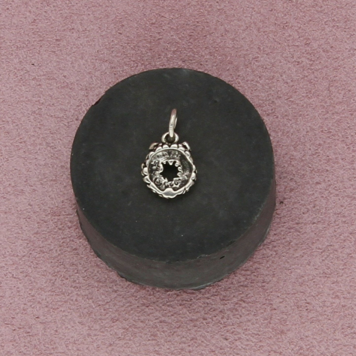 sterling silver vintage christmas wreath charm pendant