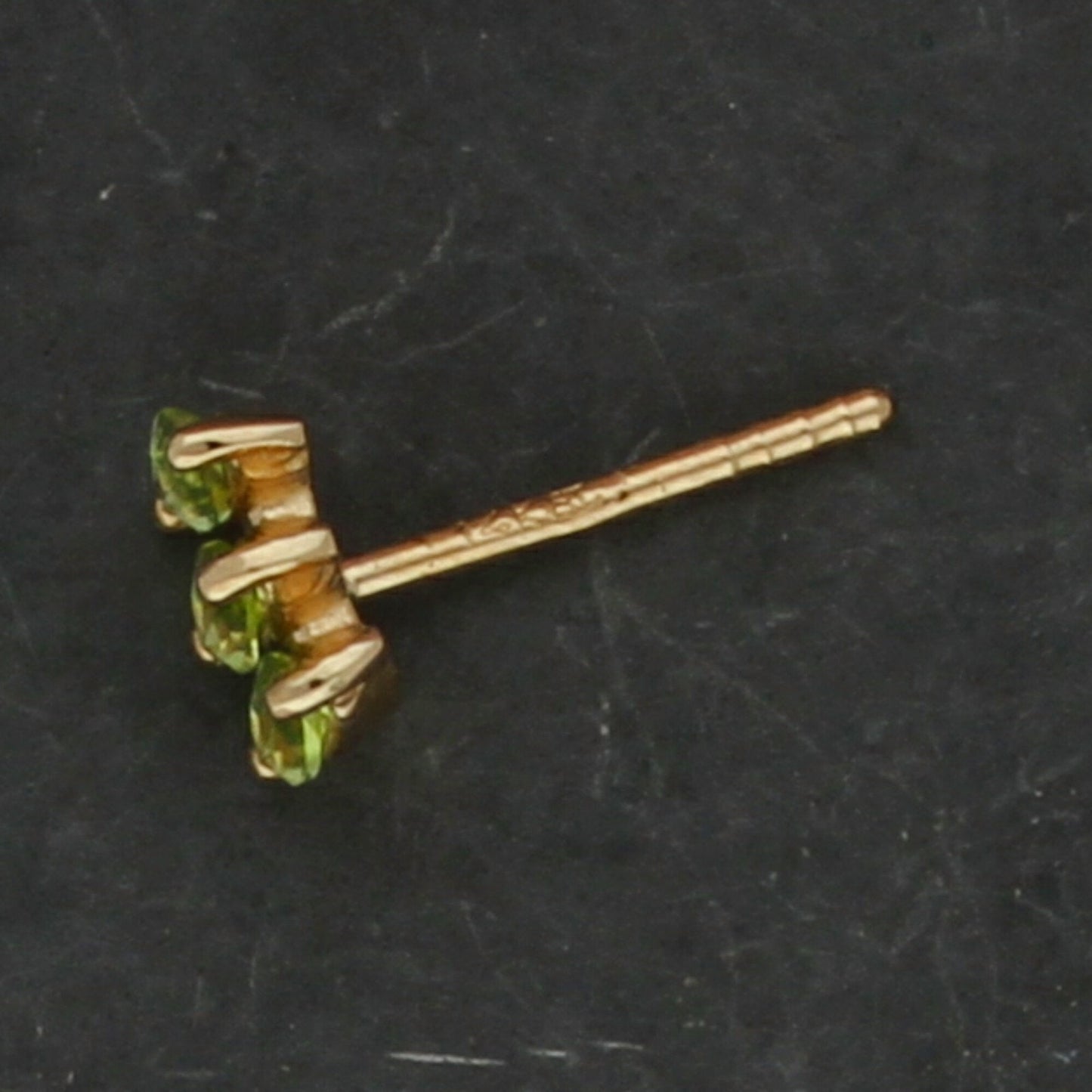 bony levy 14k yellow gold marquise-cut peridot stud earrings