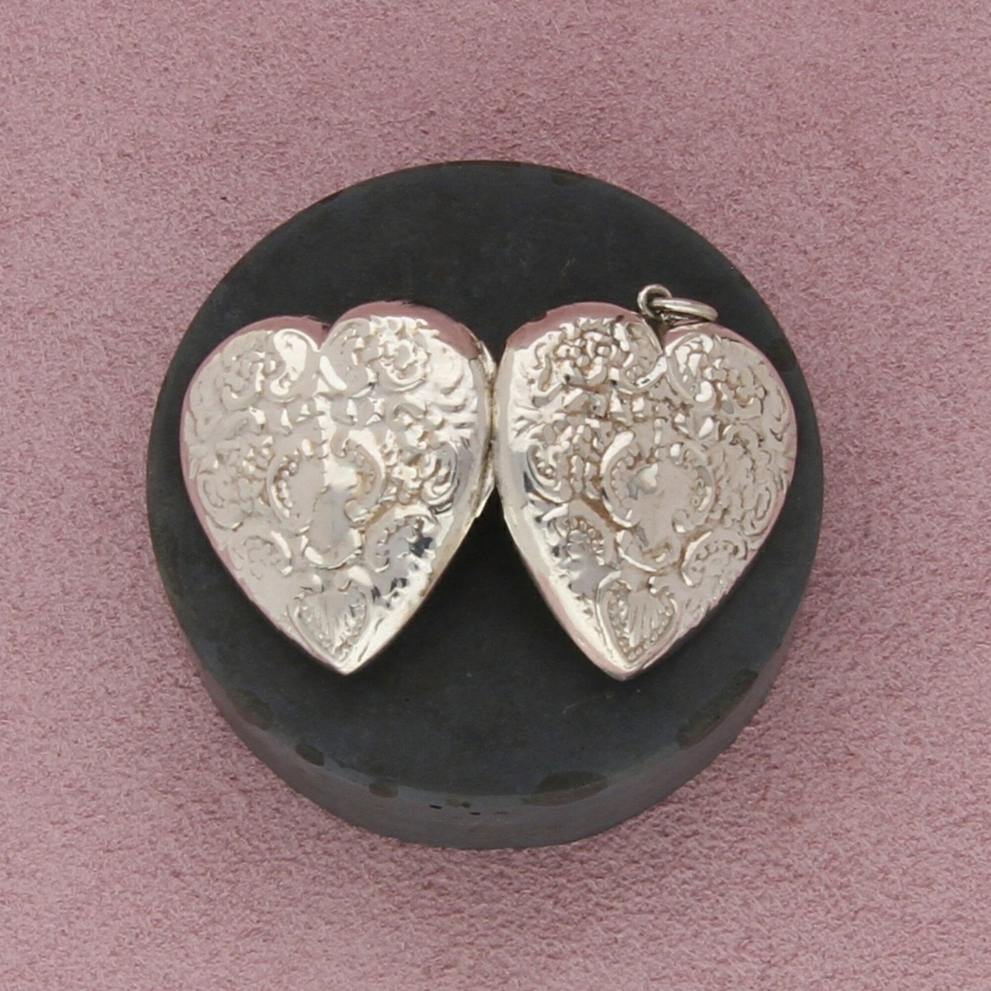 sterling silver vintage repousse floral heart locket (opens) pendant