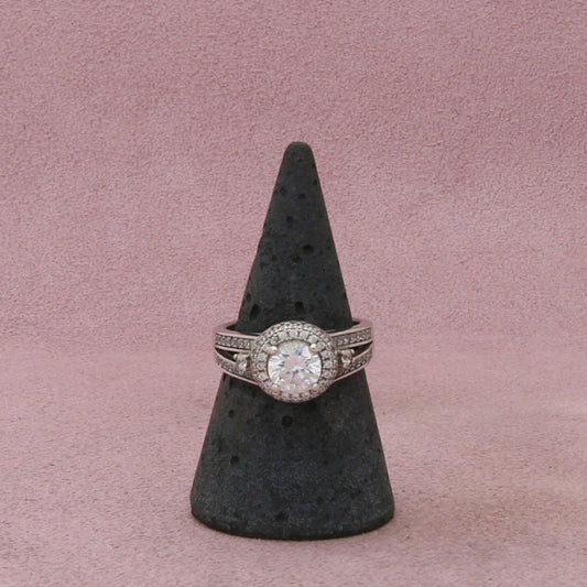 sterling silver round-cut cz & halo engagement ring size 7
